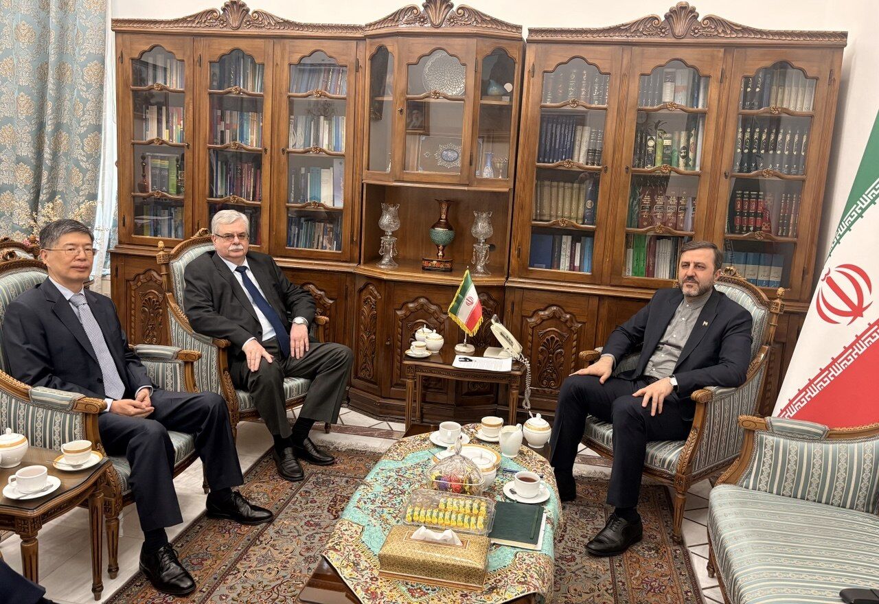 Kazem Gharibabadi R meets Russian and Chinese ambassadors